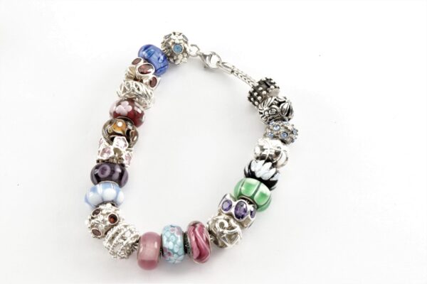 Armband in Sterlingsilber mit 21 Bids