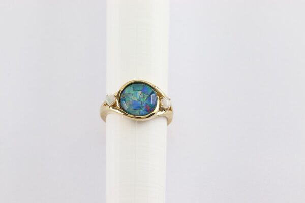 sehr schöner Ring in Silber vergoldet mit Welo-Opal – Bild 2
