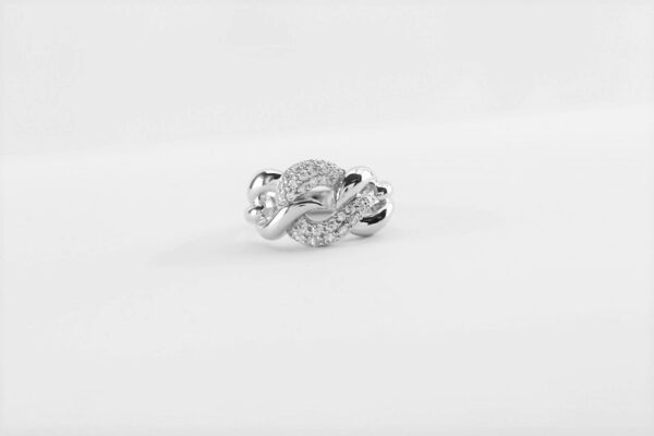 sehr feiner Ring in Sterlingsilber