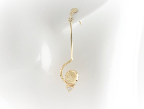 schöne, lange Ohrstecker in Gelbgold mit Zirkonia – Bild 5