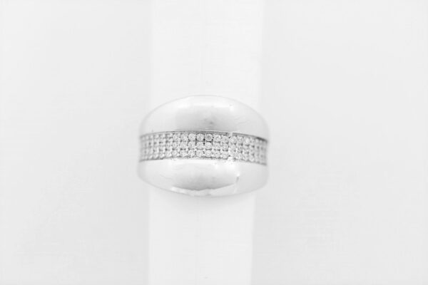 super schöner Ring in Sterlingsilber rhodiniert