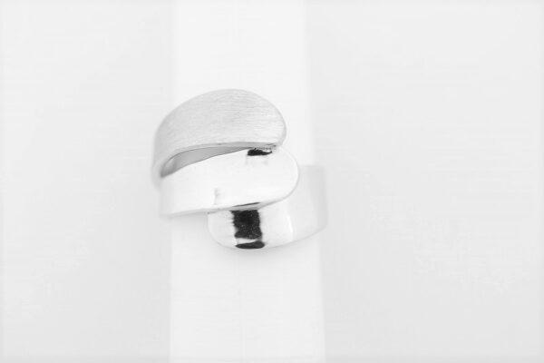 Ring in Sterlingsilber rhodiniert Teil Mattsilber