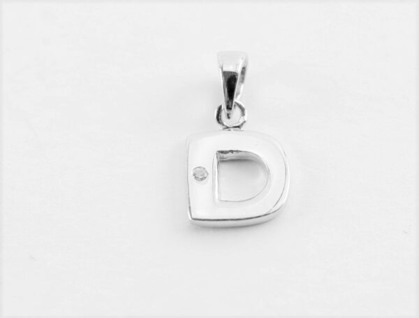 Buchstabe " D " mit Kette in Sterlingsilber