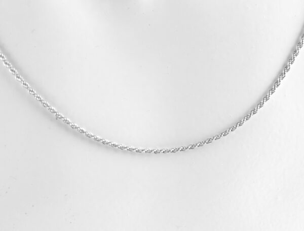 Kette , leicht gedreht in Sterlingsilber rhodiniert