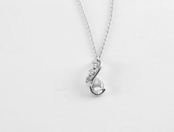 kleines, aber sehr feines Collier in Sterlingsilber – Bild 4