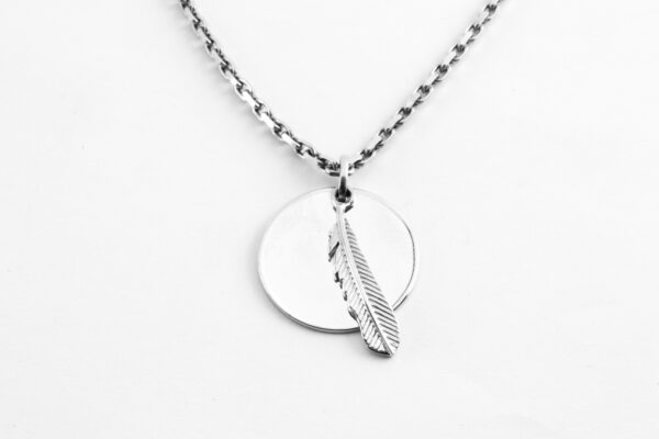 Sehr schönes Collier in Sterlingsilber rhodiniert