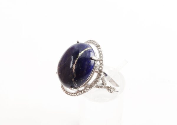 ein besonderer Ring in Sterlingsilber rhodiniert