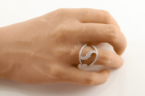 feiner Ring in Sterlingsilber mit Zirkonia – Bild 5
