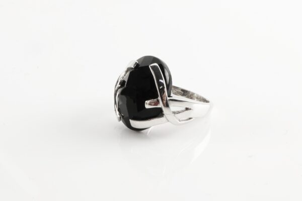 Ring mit synth. Onyx in Sterlingsilber rhodiniert