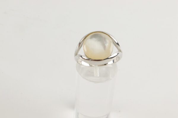 feiner Ring in Sterlingsilber mit Perlmutt – Bild 2
