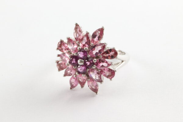 ein Schmuckstück dieser Ring in Sterlingsilber mit pink Turmalin – Bild 5