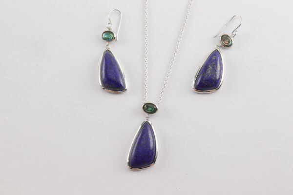 Schmuckset ganz besonderst in Sterlingsilber mit Lapislazuli