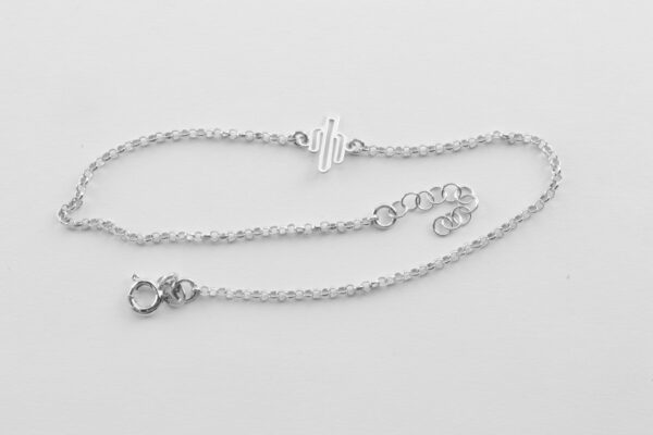 ein sehr schönes Armband in Sterlingsilber