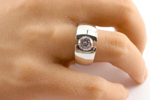 sehr schöner Ring in Sterlingsilber mit Zirkonia – Bild 5