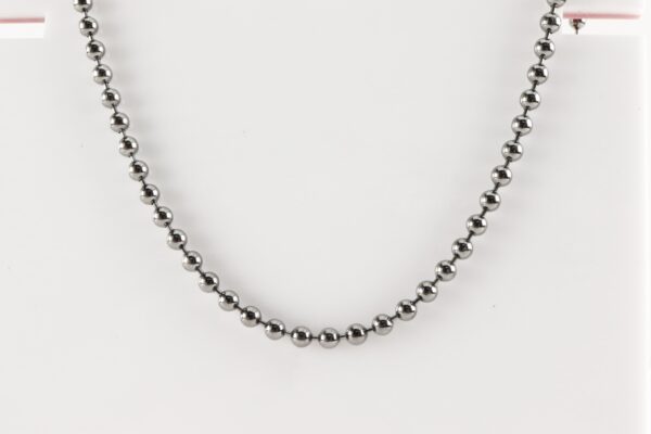 eine sehr schöne Kette in Sterlingsilber geschwärzt