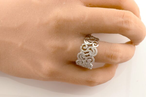 verspielter Ring in Sterlingsilber mit Zirkonia – Bild 2