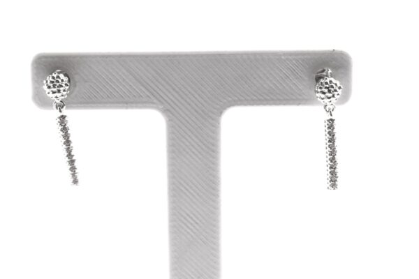 sehr feine Ohrstecker in Sterlingsilber rhodiniert