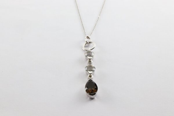 Collier in Sterlingsilber mit Rauchquarz und Weißtopasen