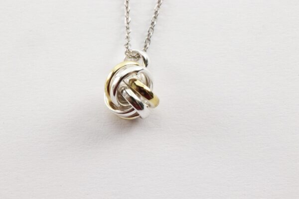 Collier in Sterlingsilber  z.T. vergoldet