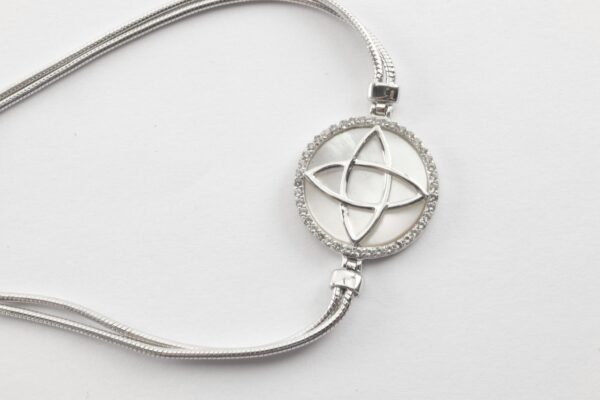 Armband in Sterlingsilber mit Perlmutt und Zirkonia