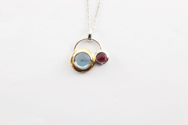 feines Collier mit blauem Topas und Granat in Sterlingsilber – Bild 5