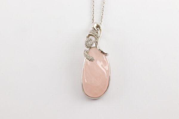 Collier in Sterlingsilber mit Rosenquarz