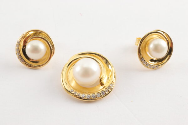 Schmuckset in Sterlingsilber vergoldet mit Perle