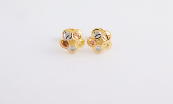 feine Ohrstecker in Gelbgold mit Bi-Color