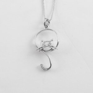 feine Kette  mit einer Katze in Sterlingsilber
