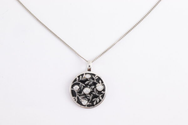 Collier in Sterlingsilber rhodiniert mit Zirkonia