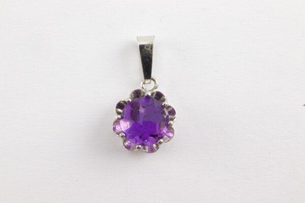Anhänger in Silber  mit Amethyst  geschliffen – Bild 2