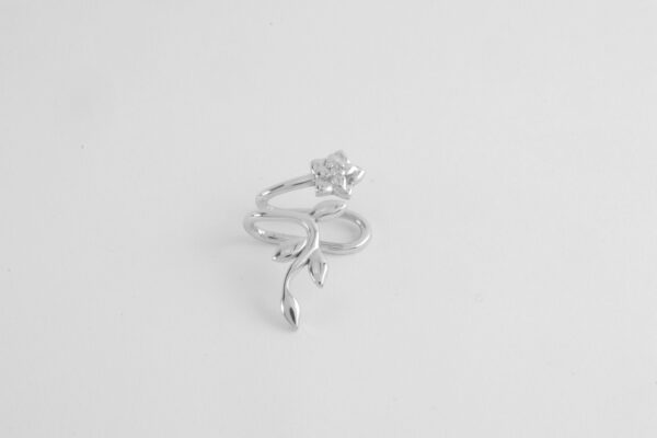 sehr schöne Ohrspange in Sterlingsilber mit Diamant