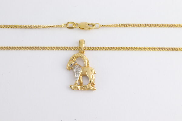Widder Sternzeichen in Gelbgold mit Diamant