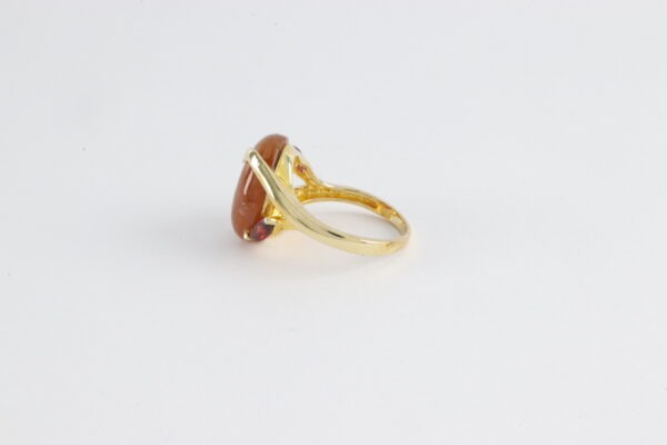 Ring in Sterlingsilber vergoldet mit Hessonot und Granat – Bild 3