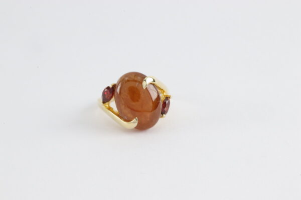 Ring in Sterlingsilber vergoldet mit Hessonot und Granat – Bild 4