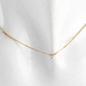 Feines Collier in Gelbgold mit Zirkonia