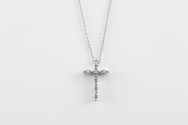 Kreuz mit Kette in Weißgold