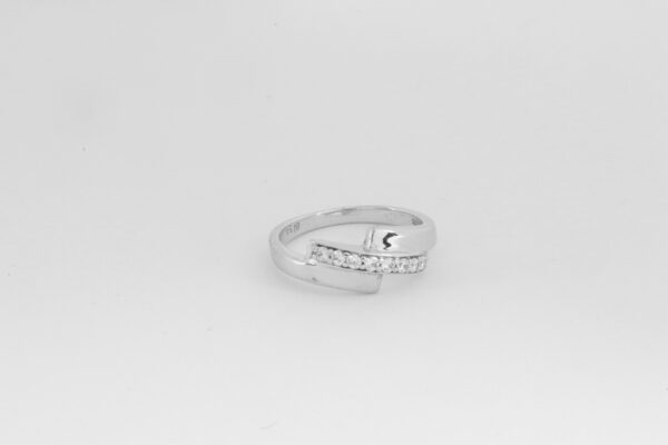 schöner Ring in Sterlingsilber  mit Zirkonia – Bild 3