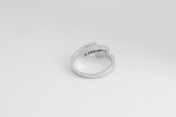 schöner Ring in Sterlingsilber  mit Zirkonia – Bild 6