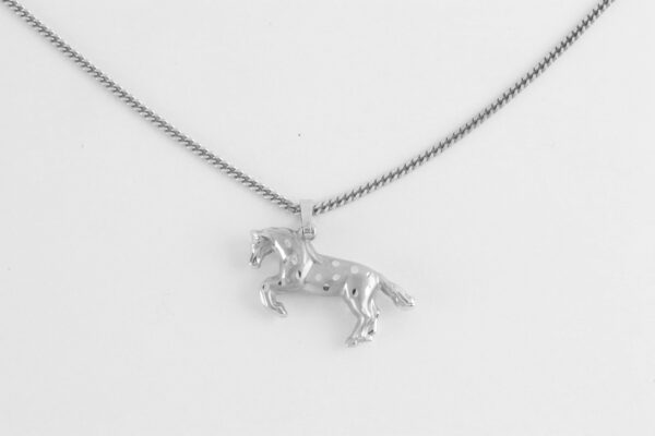 Collier in Sterlingsilber mit Pferd