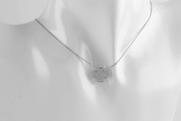 Kreuz mit Kette in Weißgold mit Zirkonia – Bild 7
