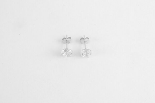 kleine Ohrstecker in Sterlingsilber mit Zirkonia – Bild 5